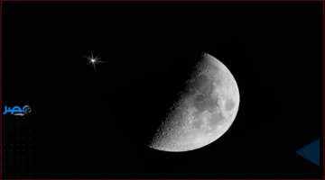 التربيع الأول.. قمر مميز يضيء سماء السعودية بأجمل مشهد لليلة سحرية